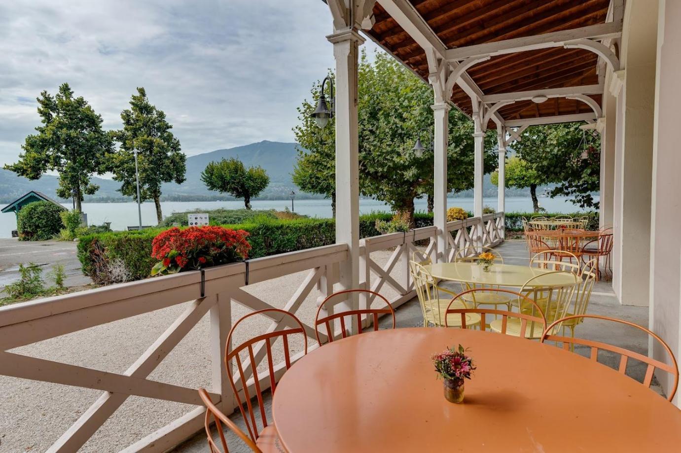 Le Pavillon Des Fleurs Hotel Menthon-Saint-Bernard Kültér fotó
